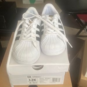 Kids Adidas superstar